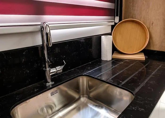 Lägenhet Cozy 1br With Terrace *