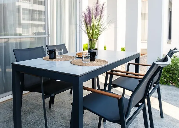 Cozy 1br With Terrace *