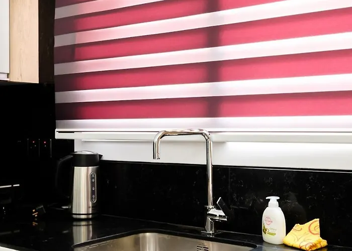 Cozy 1br With Terrace Lägenhet