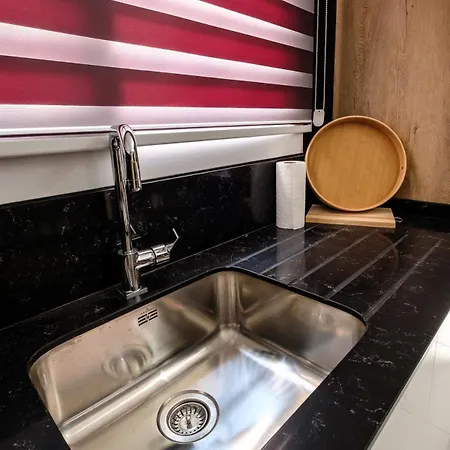 Daire Cozy 1br With Terrace *