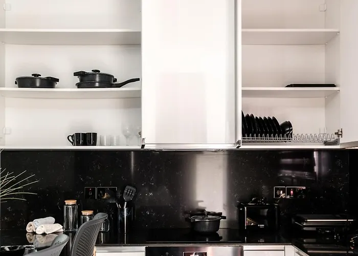 Cozy 1br With Terrace Appartamento Phrenaros