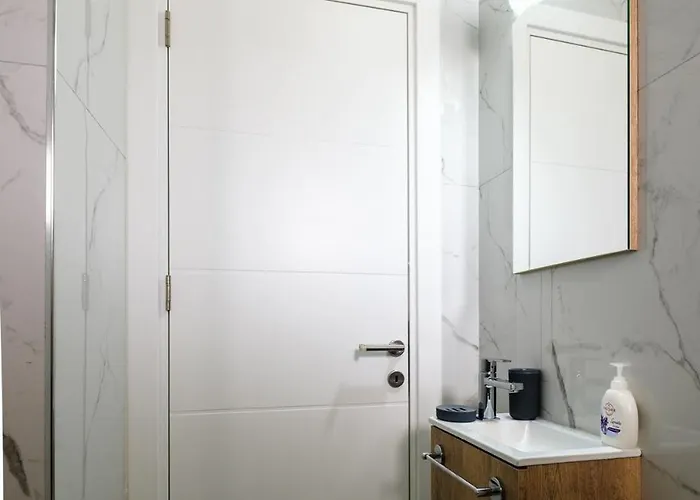 Cozy 1br With Terrace Apartament *